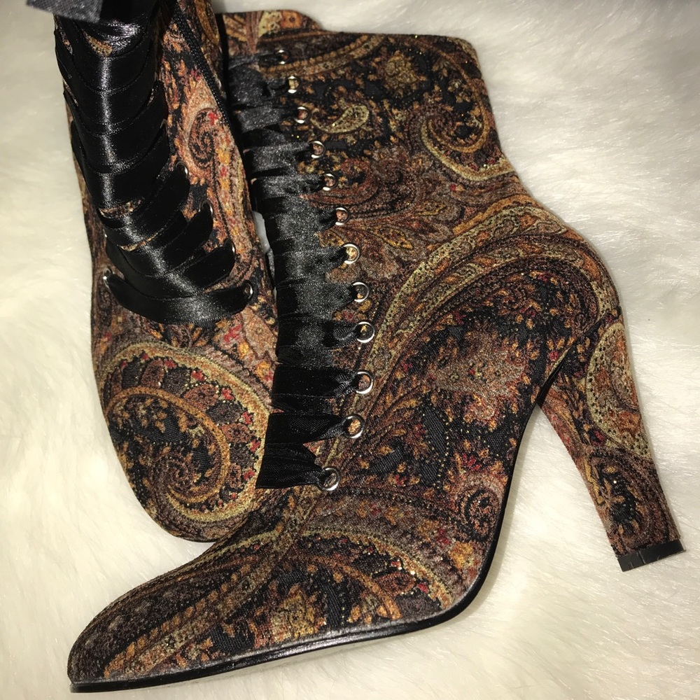 Beautiful Speigel Boots